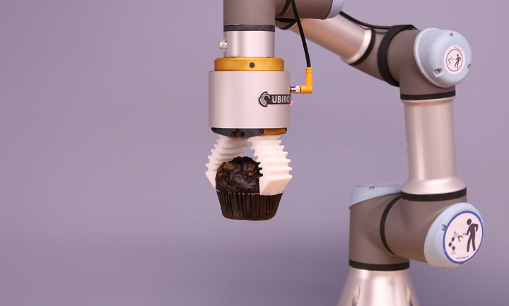 Robotic Muffin Picking Muffin Picking